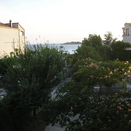 Bugenvila Rogoznica (Sibenik-Knin)