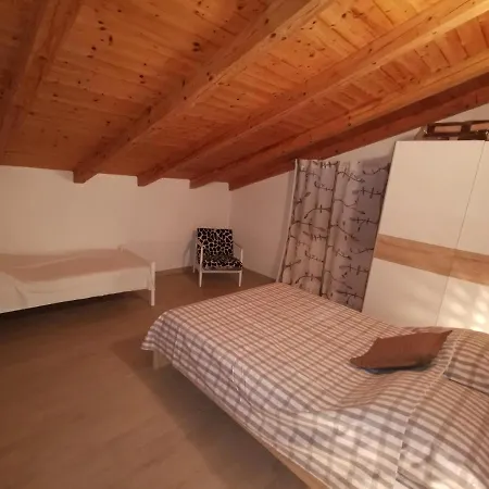 Bugenvila * Rogoznica (Sibenik-Knin)