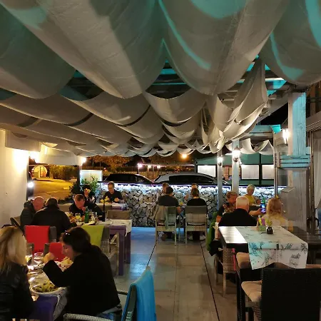 Appartement Bugenvila Rogoznica (Sibenik-Knin)