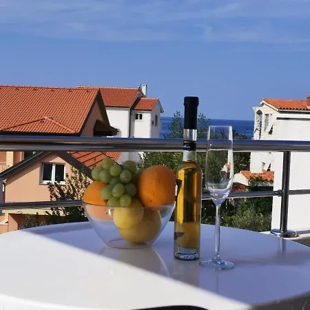 Apartman Bugenvila Rogoznica