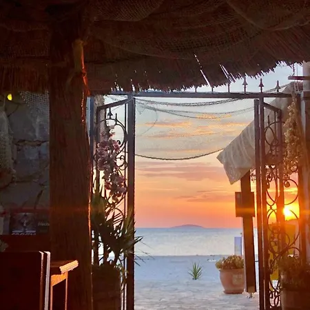 Bugenvila Apartman *