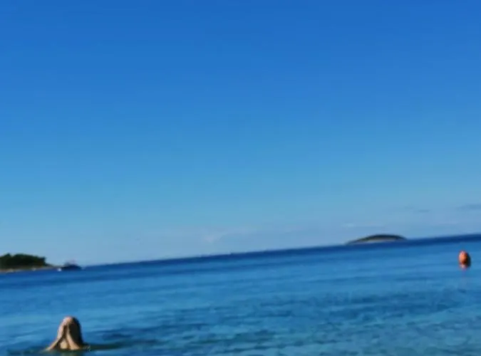 Bugenvila Daire Rogoznica (Sibenik-Knin)