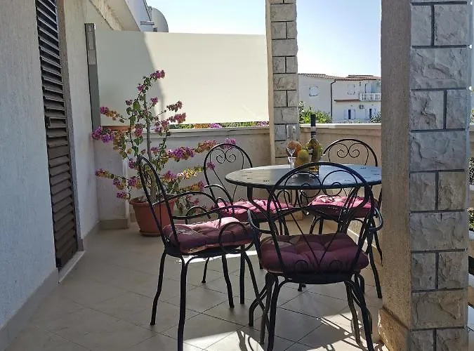 Appartement Bugenvila