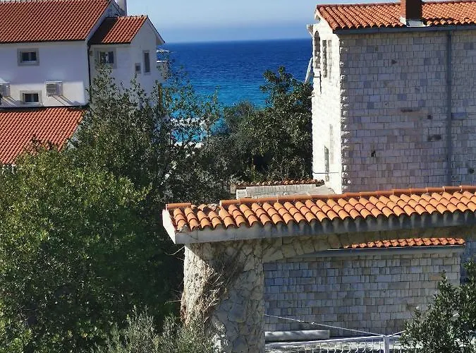 Bugenvila Rogoznica (Sibenik-Knin)